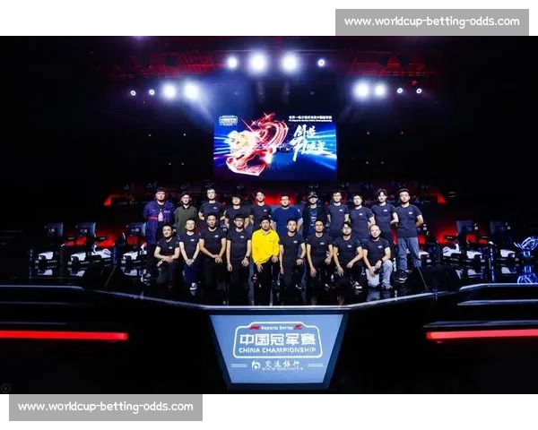 不甘平凡的赛车梦，F1电竞总决赛等你来战！